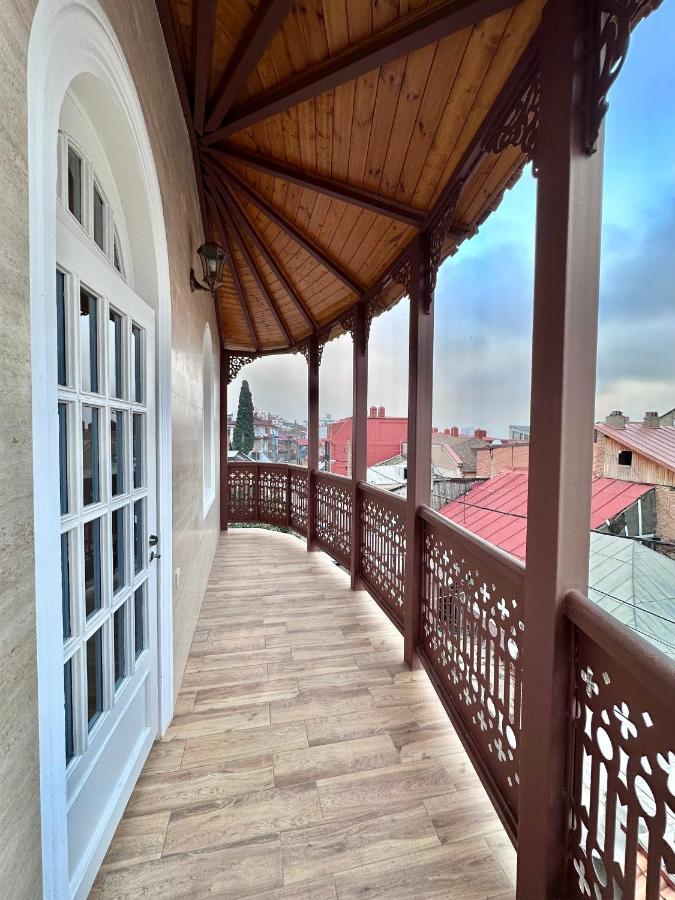 Hotel Embassy Tbilisi Exterior foto